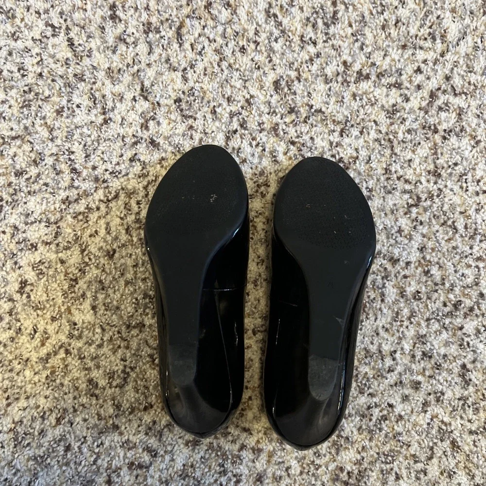 Tory Burch Wedged Open‎ Toe Shoes Sz 7.5 Black 3.5